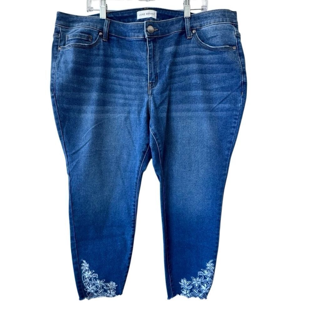 Lane Bryant Denim Capri Flex Waistband Signature Skinny Fit SZ 22